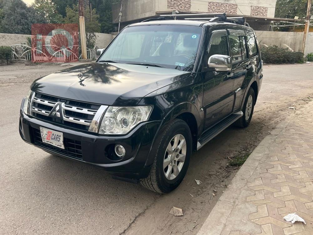 ميتسوبيشي باجيرو